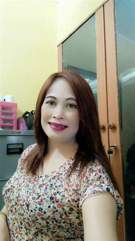 Bokep indo ngentot tante dan brondong